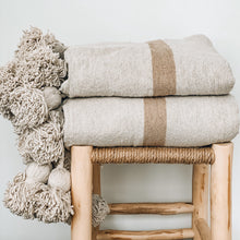 Load image into Gallery viewer, Nador Pom Pom Throw Blanket