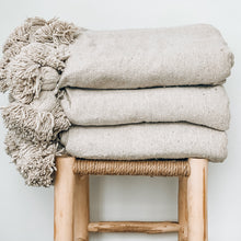Load image into Gallery viewer, Rabat Pom Pom Throw Blanket