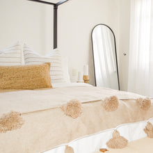 Load image into Gallery viewer, Meknes Pom Pom Throw Blanket